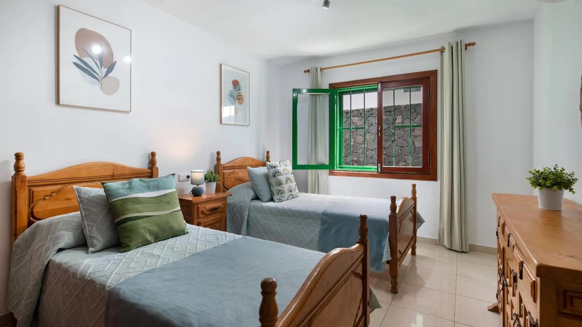 Villa Mirafondo Tias Holiday home